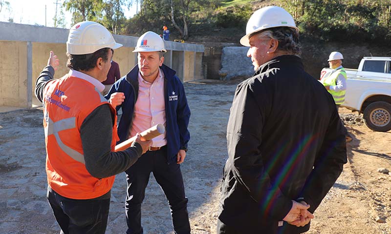 Obras en tranque de Lolol permitirá regar 4 mil hectáreas con aguas de Convento Viejo