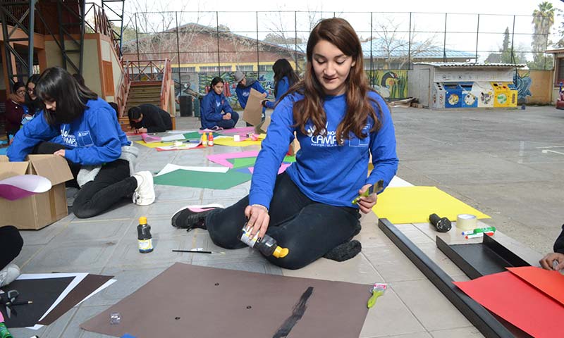 Winter Camps: Estudiantes de Cachapoal y Colchagua mejoran su inglés a través de actividades recreativas