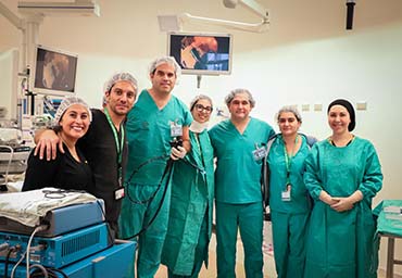 Operan a primeros pacientes de la región con innovadora técnica endoscópica de esófago