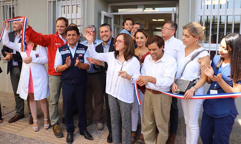 Inauguran dos modernos edificios de salud en la Región