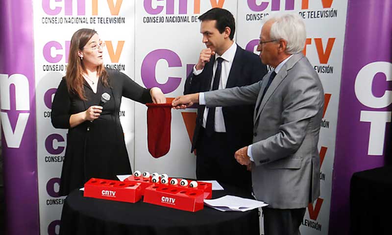 CNTV realiza sorteo de orden de aparición en la Franja Televisiva