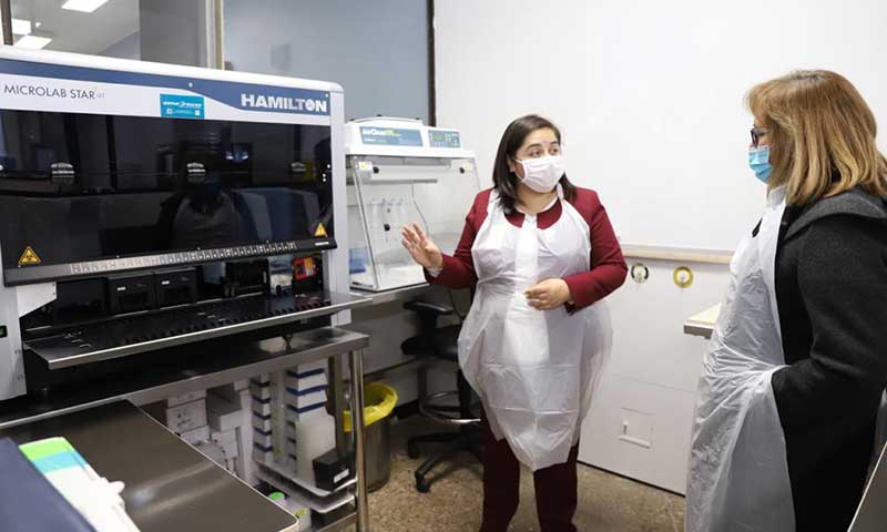 El Teniente aporta equipo PCR que aumenta en un tercio capacidad de testeo de la región