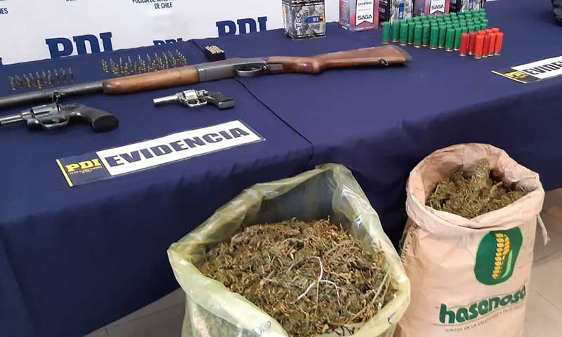PDI detiene en Mostazal a sujeto sorprendido con tres armas y 11 kilos de marihuana