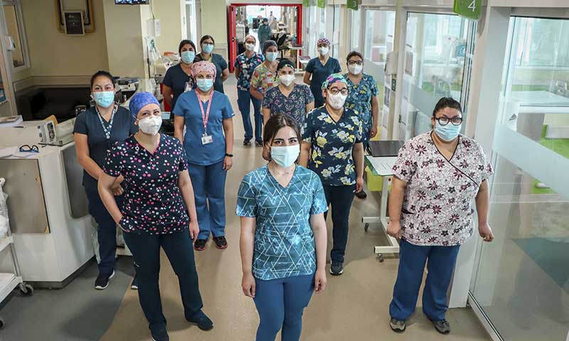 El crucial trabajo del equipo de enfermería intensivista en pandemia