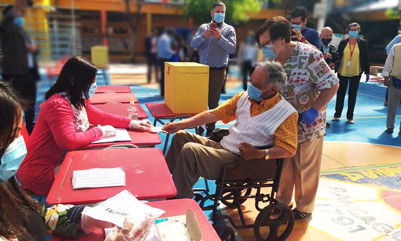 Refuerzan medidas de seguridad en locales donde votarán adultos mayores de Rancagua