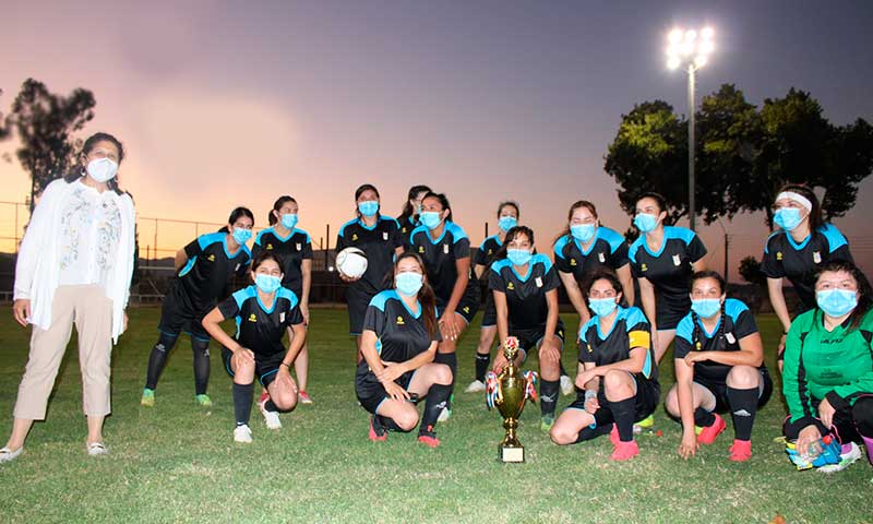 Femenino las Garzas se coronó campeona de fútbol verano Palmilla 2021