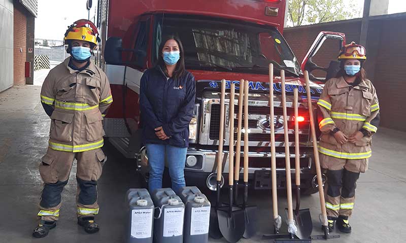 CGE entrega aporte en herramientas a bomberos de Chépica y Peumo