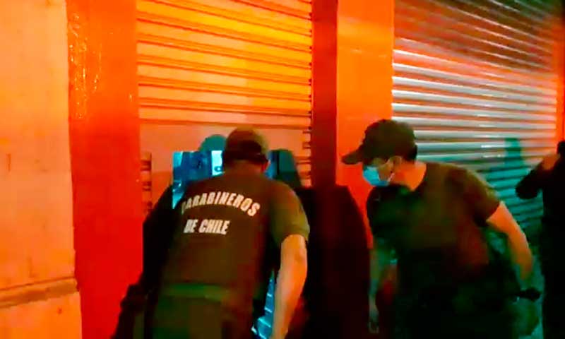 Carabineros detuvo a 15 personas en casino clandestino en el centro de Rancagua