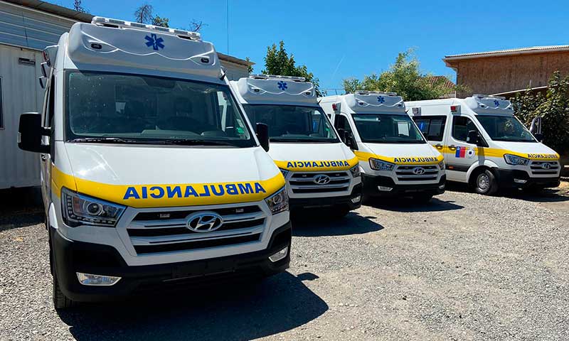 Servicio de Salud entrega 5 ambulancias de emergencia básica a la Red Integrada de Urgencia