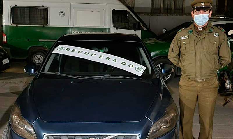 En Pichilemu Carabineros recupero vehículo robado en Santiago