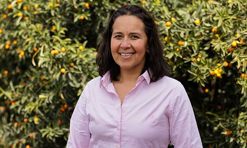 ProChile destaca a empresaria de Rengo y exportadora de fruta exótica en el Día de la Mujer