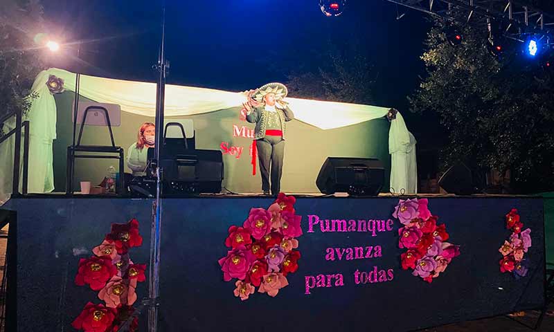 Pumanque conmemoró con música el Día de la Mujer