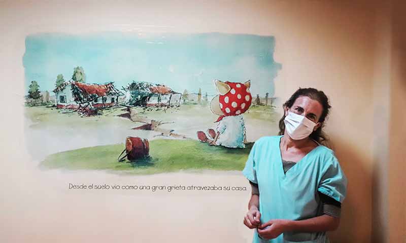 Pacientes pediátricos hospitalizados podrán leer cuentos adheridos en los muros del Hospital Regional de Rancagua