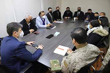 Gobernador regional se reúne con la Fiscalía, PDI, Ejército, alcalde y familia de menor desaparecido en Graneros
