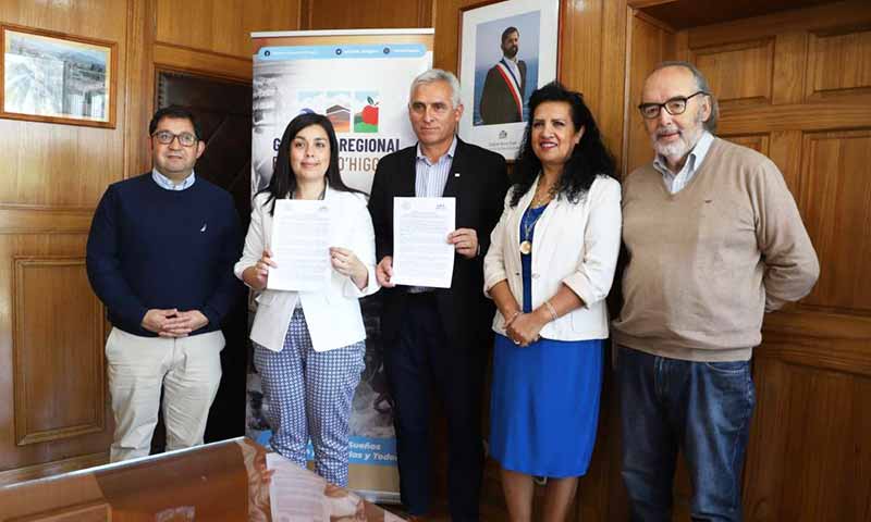 Gobierno Regional firma convenio con Contraloría para uso de herramientas que apoyen la gestión institucional
