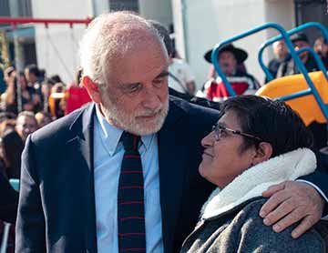 Ministro Montes inaugura en Rancagua conjunto habitacional que beneficia a 176 familias