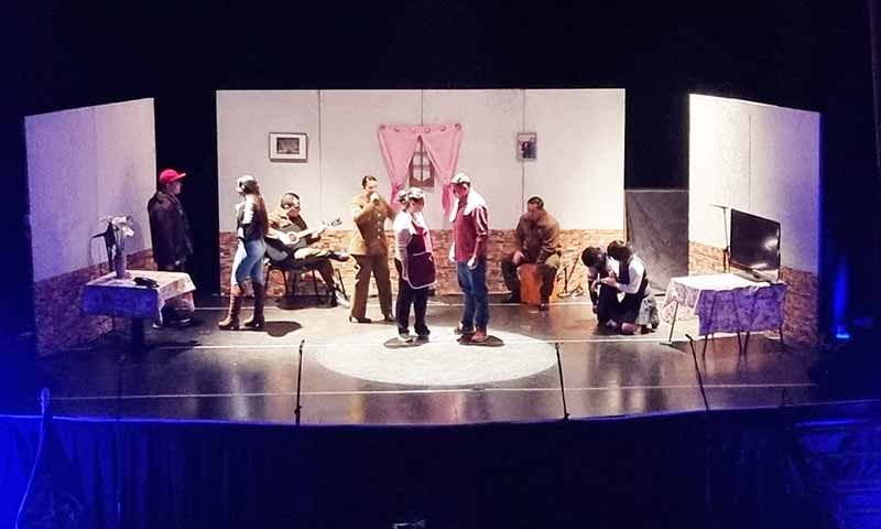 Fue estrenada en San Fernando obra teatral “Intramuro”, escrita e interpretada por Carabineros