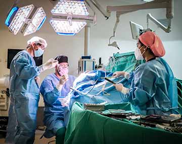 Equipo de Neurocirugía del Hospital Regional de Rancagua realizó compleja intervención a paciente diagnosticado con cavernoma del tronco cerebral