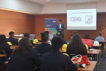 CGE y Liceo Simón Bolívar de Rancagua firman convenio de colaboración para alumnos de la especialidad de electricidad
