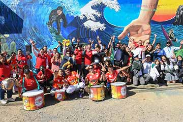 El mural artístico que busca promover un entorno saludable en Pichilemu