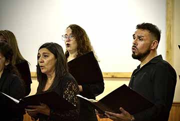 Coro Polifónico de Rancagua y Orquesta CEAC honran legado de Calatambo Albarracín