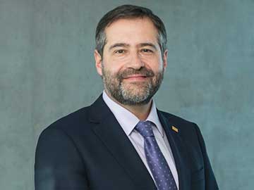 León XIV asume como nuevo Papa con mensaje de unidad y servicio León XIV asume como nuevo Papa con mensaje de unidad y servicio