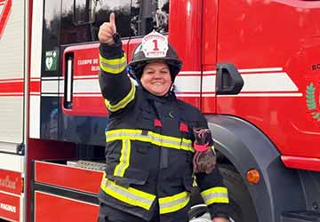 Región de O’Higgins marca un hito nacional con entrega de 328 trajes normados para bomberas