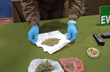 Detienen a dos hombres en San Fernando con armas y droga
