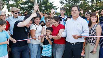Minvu inaugura mejoramiento de franja deportiva en barrio Santa Teresa de Machalí