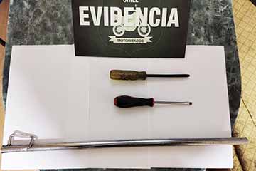 Carabineros detuvo a dos sujetos tras robo de accesorios cerca del Estadio El Teniente