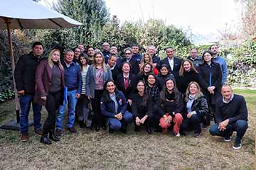 Viñas campesinas de O'Higgins comparten su experiencia con futuros sommeliers